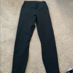 Fabletics Power Hold 25 in Leggings Black XS